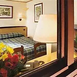 Campanile Rouen Sud - Elbeuf Hotel
