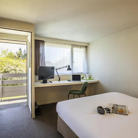 Campanile Rouen Sud - Elbeuf Hotel 3*